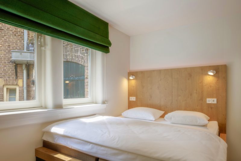 bunk amsterdam room