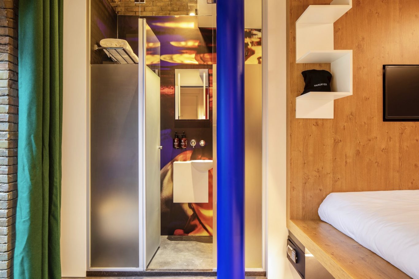 bunk amsterdam epic room