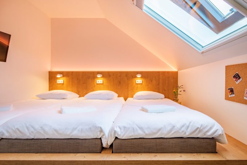 bunk amsterdam room for 3