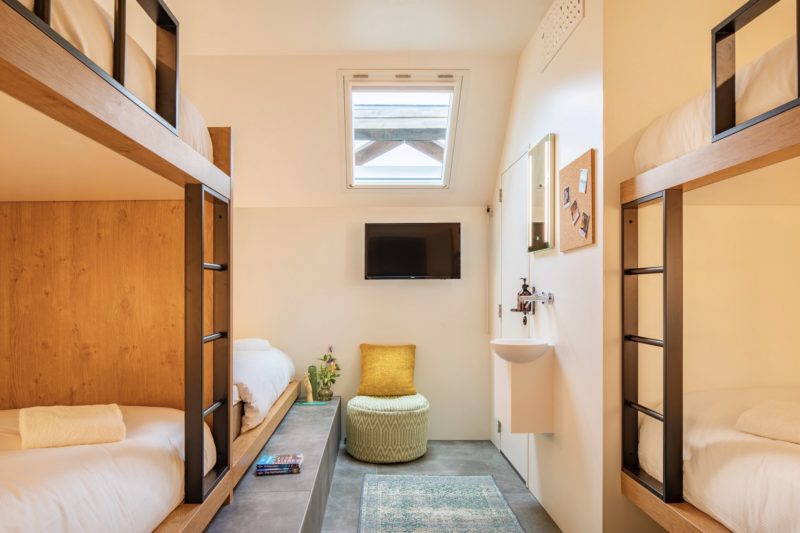 bunk amsterdam room for 5
