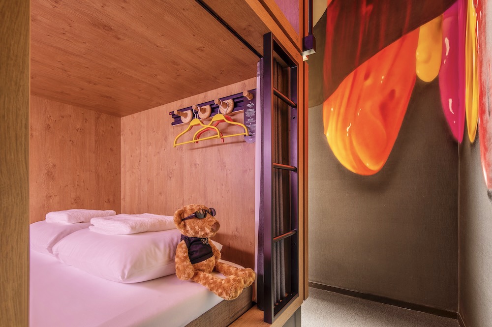 bunk utrecht 2 pods for 2