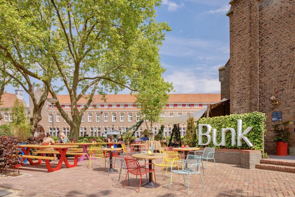 bunk-amsterdam-noord-restaurant-terrace