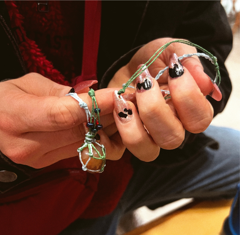 Make Your Own Amulet workshop at Bunk Utrecht